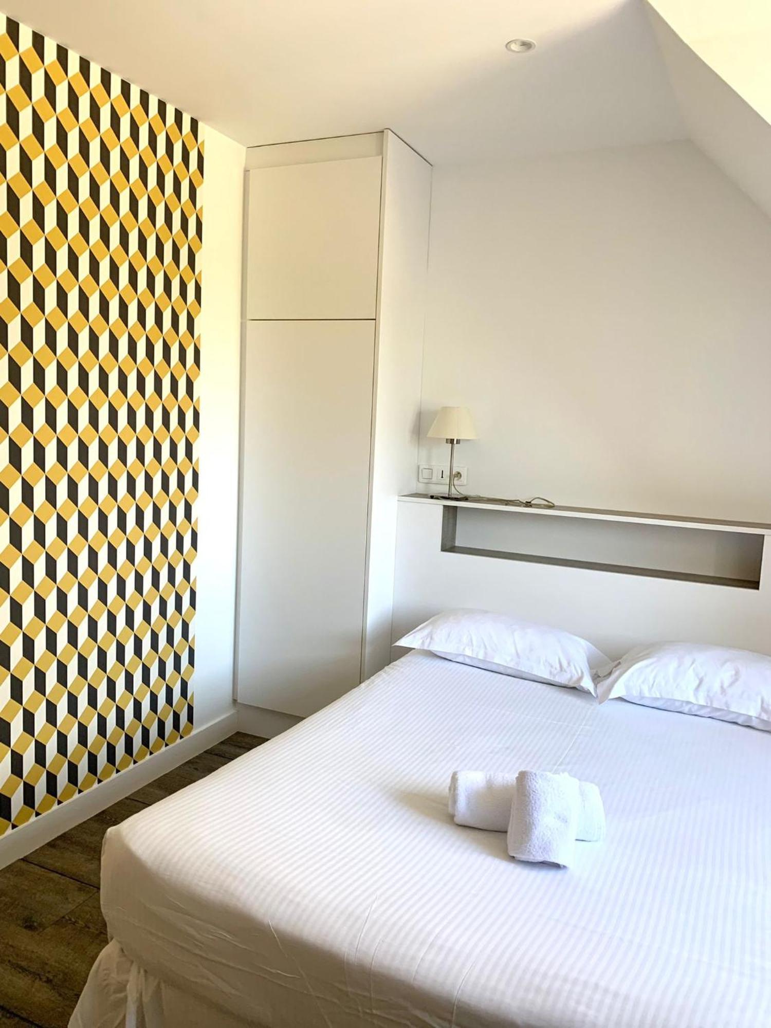 Logis Domaine Du Moulin Cavier Hotel Avrillé Екстериор снимка