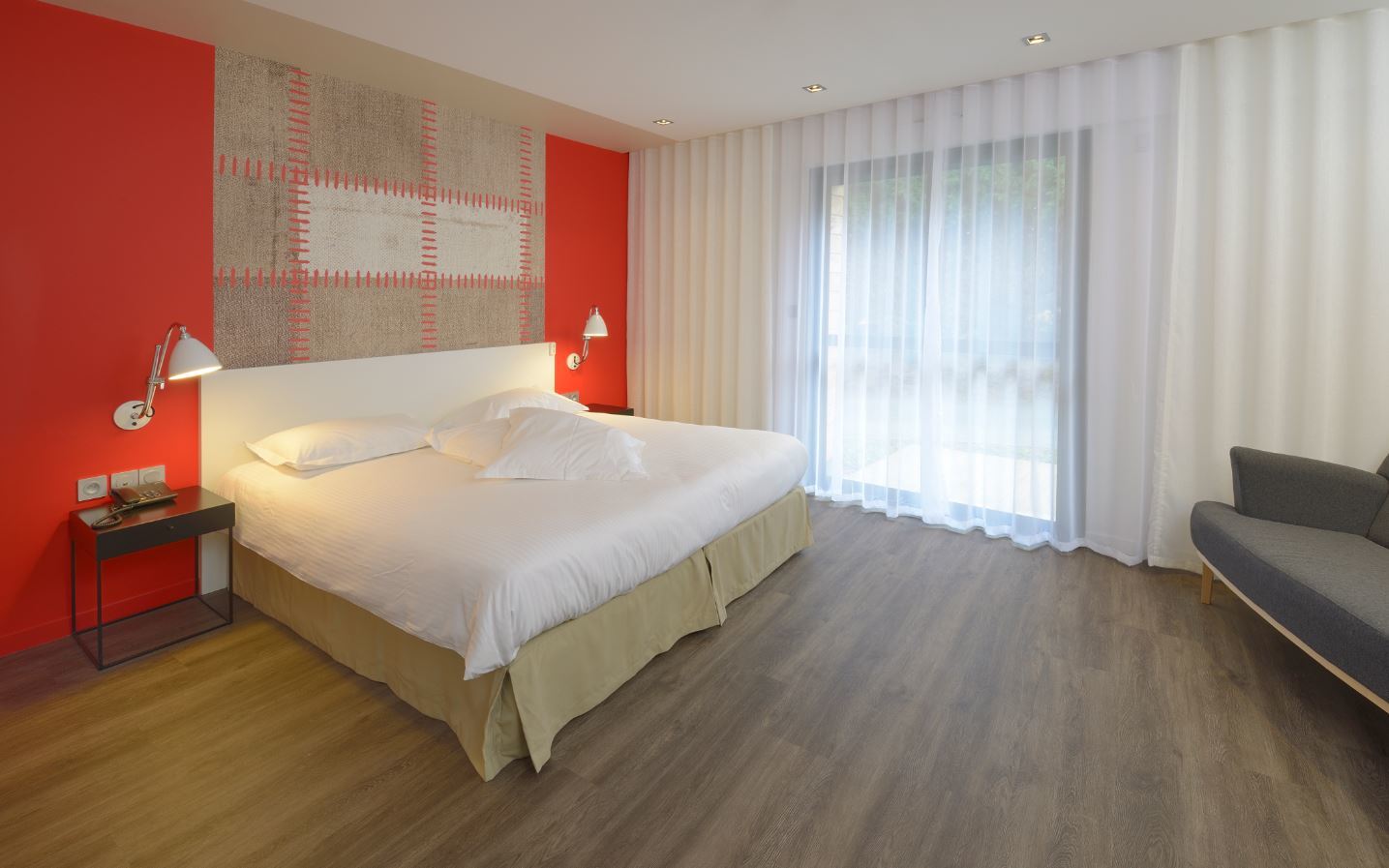 Logis Domaine Du Moulin Cavier Hotel Avrillé Екстериор снимка